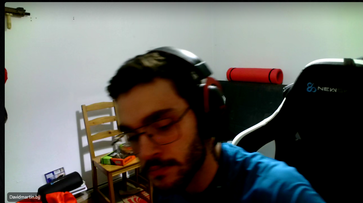 Captura de pantalla 2025-11-01 004119.png